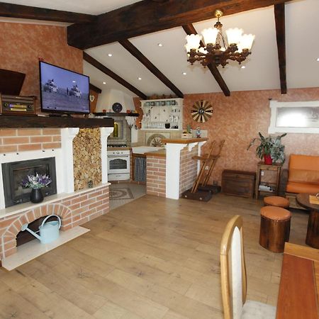 Apartments Rustica Makarska Extérieur photo