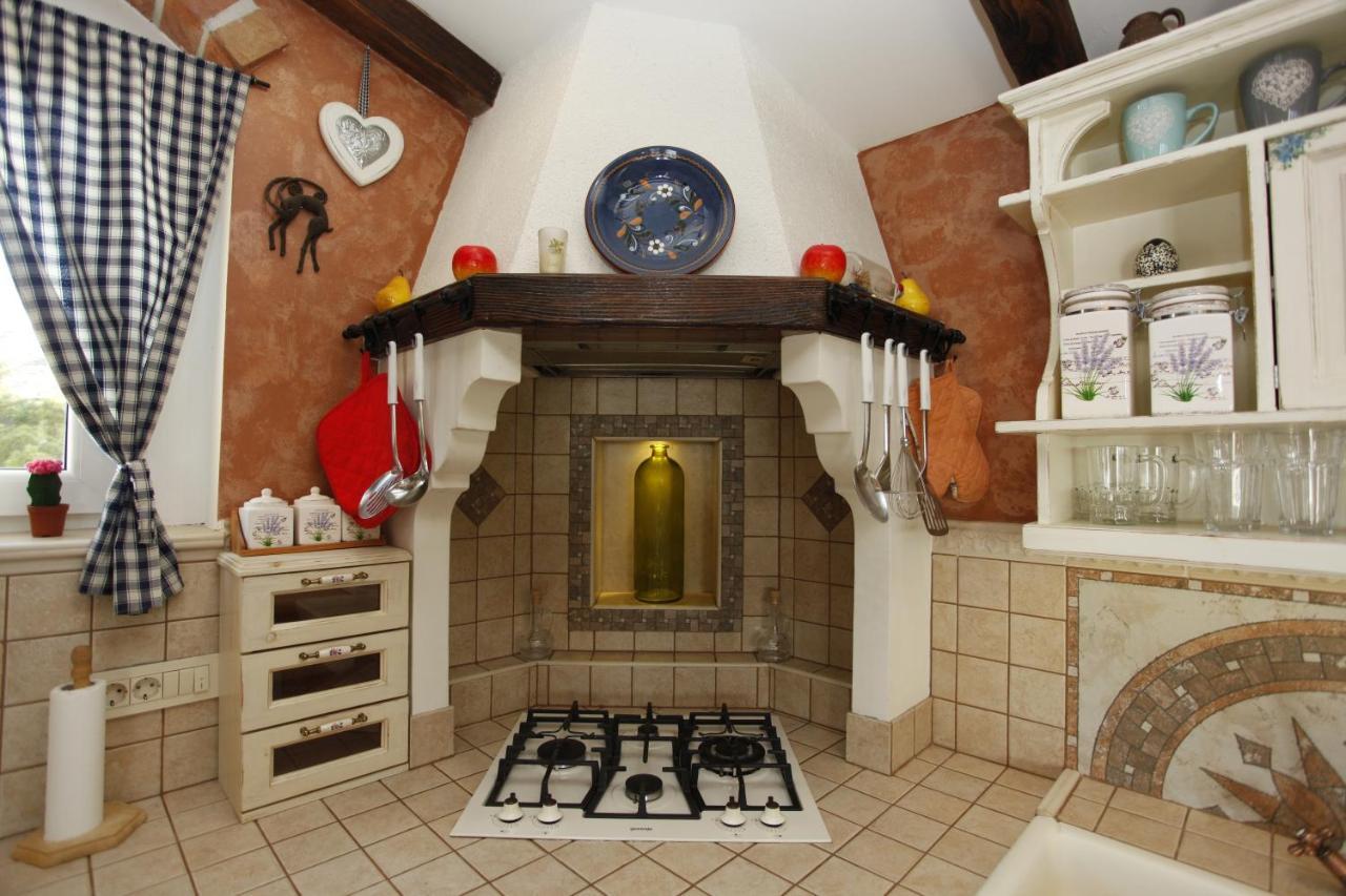 Apartments Rustica Makarska Extérieur photo