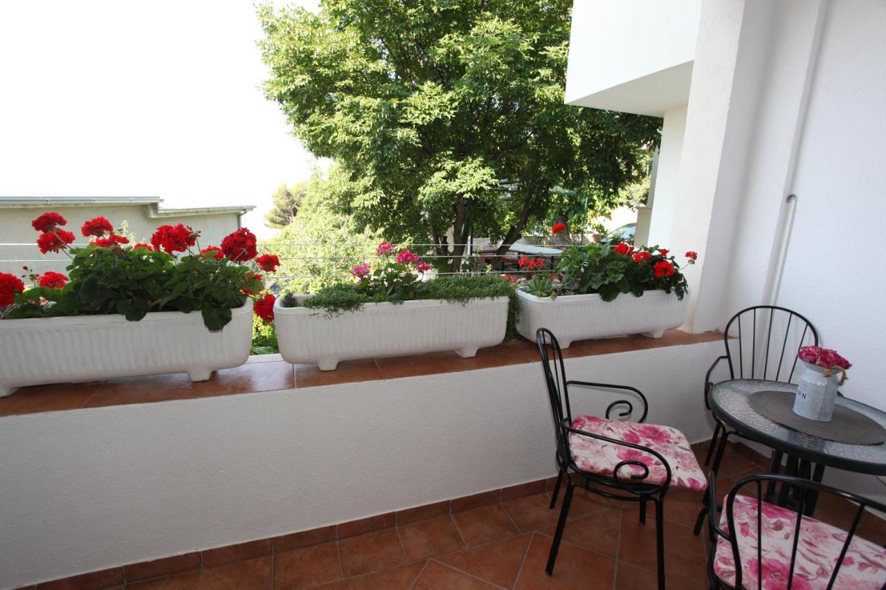 Apartments Rustica Makarska Extérieur photo