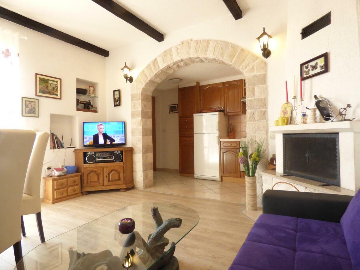 Apartments Rustica Makarska Extérieur photo