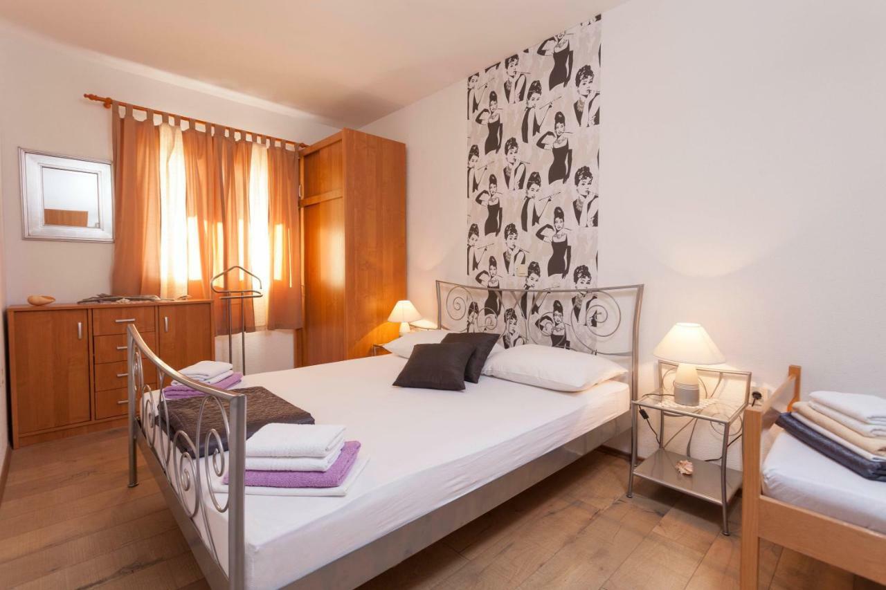 Apartments Rustica Makarska Extérieur photo