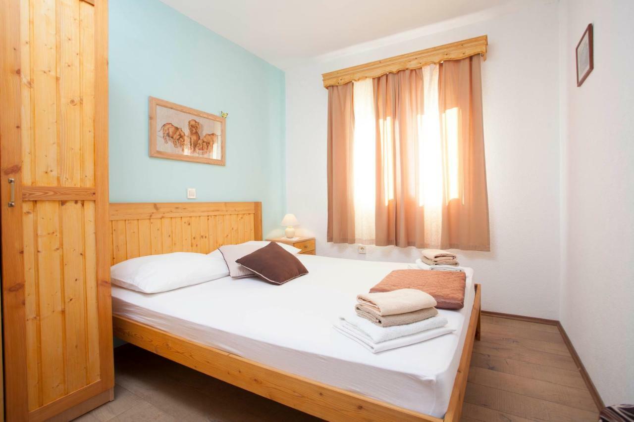Apartments Rustica Makarska Extérieur photo